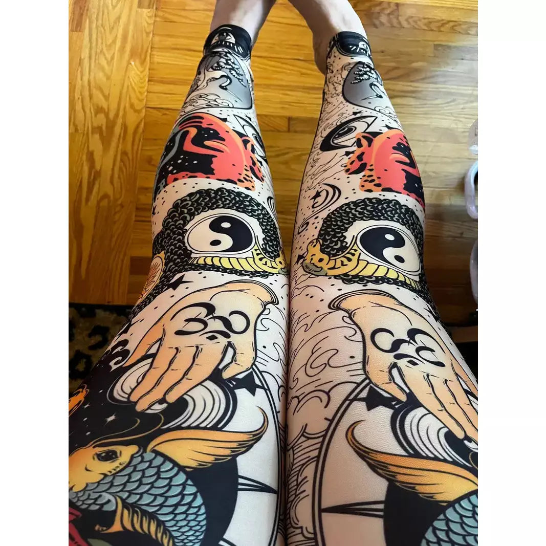 VIRAL PRINTED YOGA LEGGINGS - Peace, Love & Happiness