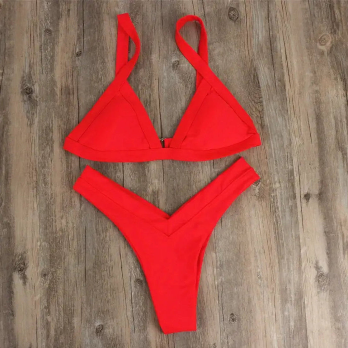 BRAZILIAN CHEEKY BIKINI TWO-PIECE SWIMSUIT