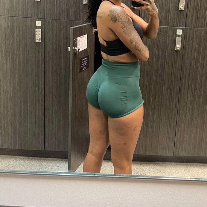 effortless-scrunch-shorts