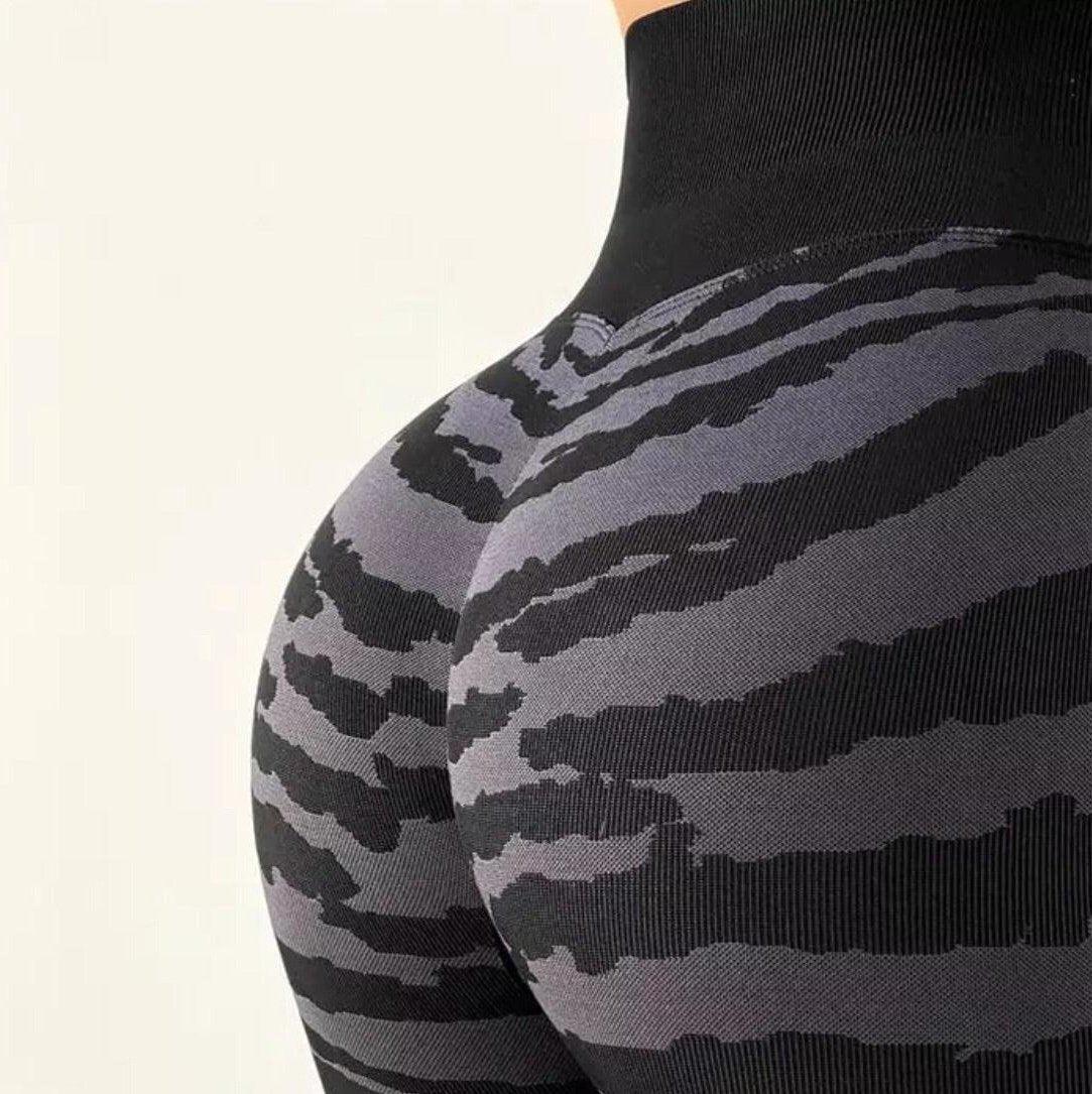 CAN'T BE TAMED ZEBRA SCRUNCH SET - 2 Colorways