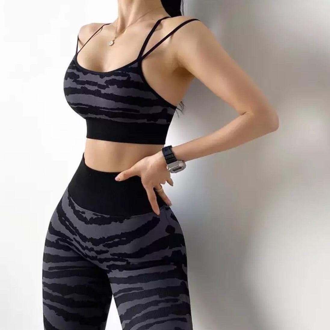 CAN'T BE TAMED ZEBRA SCRUNCH SET - 2 Colorways