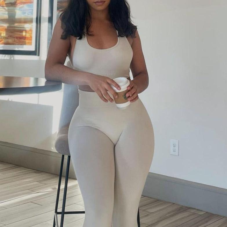 ESSENTIALS LEGGING SET - 10 Colorways