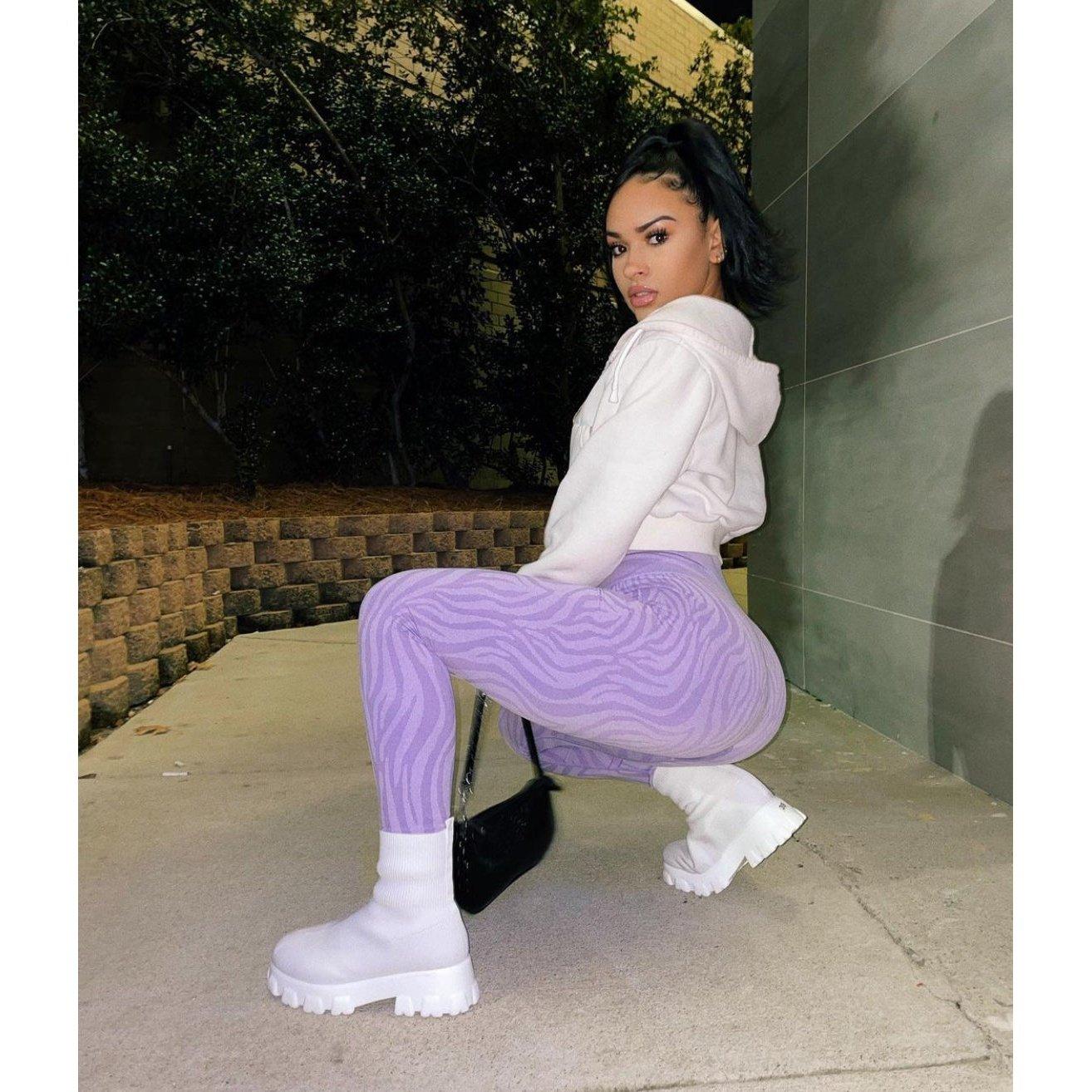 ZEBRA SEAMLESS LEGGINGS - Lilac