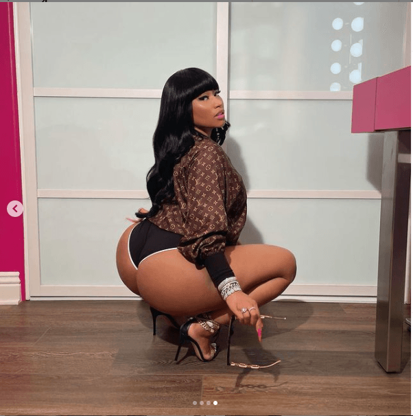 nicki-minaj-butt