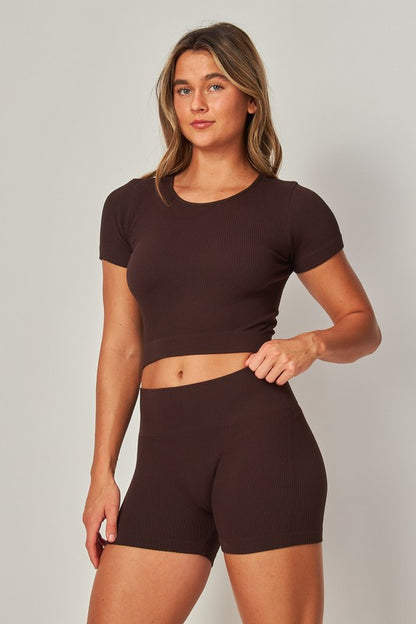 CONFIDENCE BIKER SHORTS SET