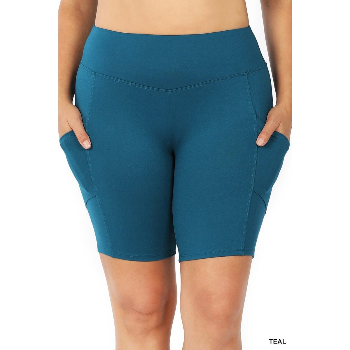PLUS SIZE ACTIVE SHORTS WITH POCKETS