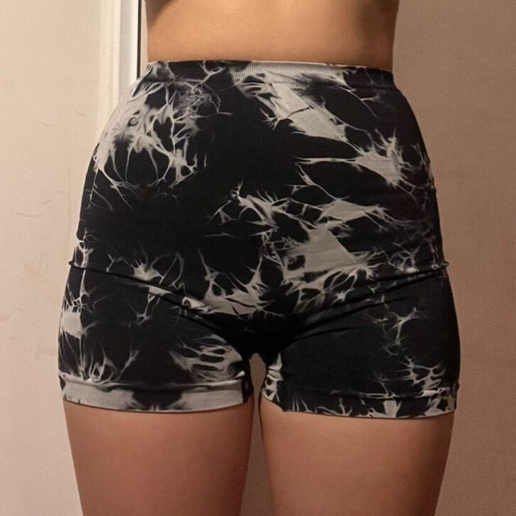 V-back Marble Scrunch Shorts