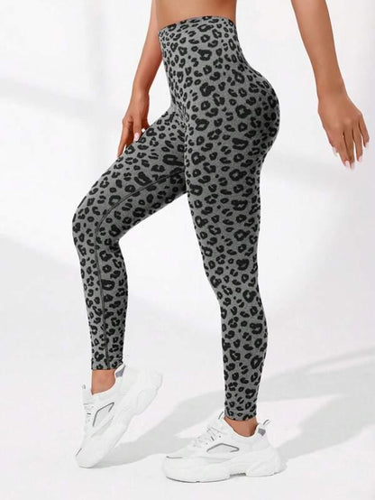 BLACK LEOPARD V-BACK LEGGINGS