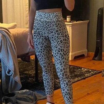HIGH-WAISTED SEAMLESS LEOPARD LEGGINGS