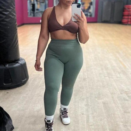 TWIST FRONT BACKLESS SPORTS BRA