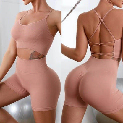 SEAMLESS SCRUNCH SHORT SETS