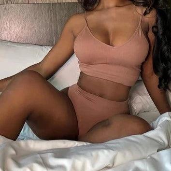 No Show Seamless Ribbed Bra & Panty Set - Thong