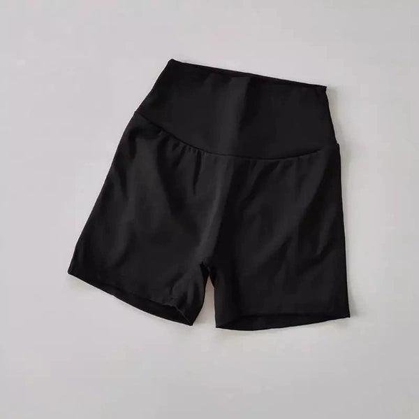 Black Scrunched Pocket Scrunch Butt Shorts