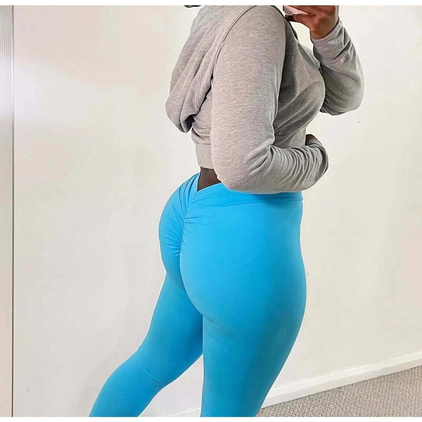 Sky Blue Viral V-Back Leggings